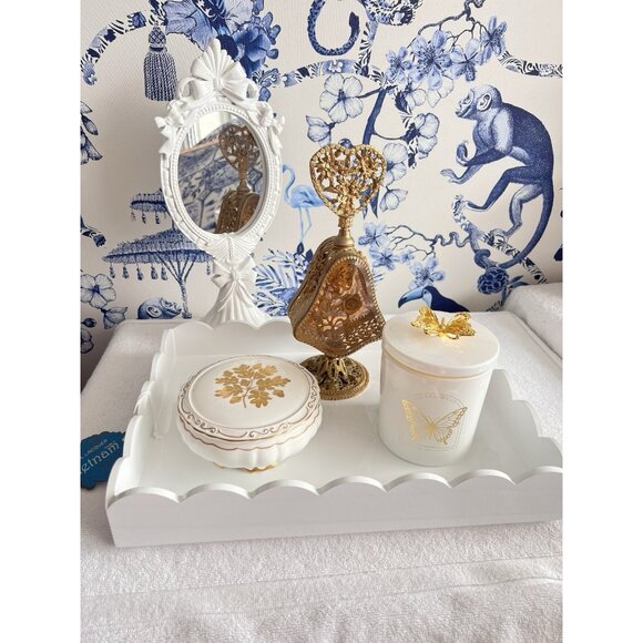 Scallop Edge White Lacquered Vanity Tray 14.25"L x 10.25"W Dresser Bathroom - Picture 10 of 16